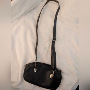 Vintage Beconta Besançon French leather crossbody messenger bag (1980s/90s)